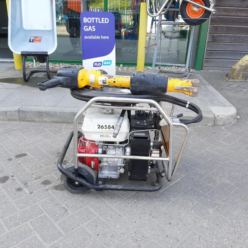 JCB Beaver Hydraulic Breaker Pack
